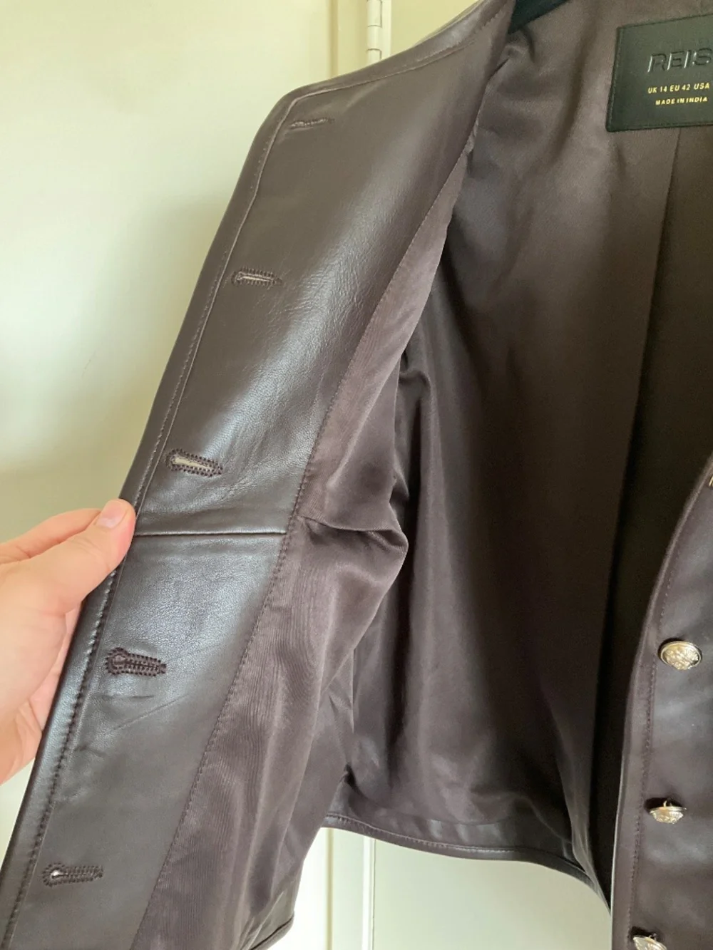 REISS  Gracie Cropped Leather Jacket